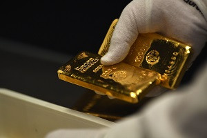 Metals Focus: рост цены золота до 2300$ в 2021 году 