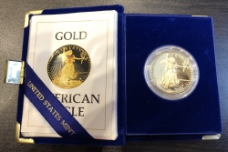 Золотая монета "Американский Орел" Amerikan Gold Eagle PROOF, 25 долларов, пруф